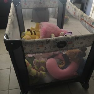 Baby playpen